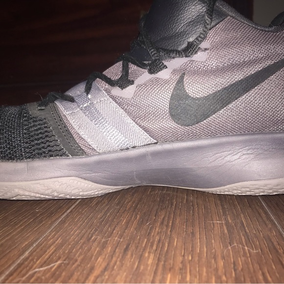 Nike Kyrie Flytrap black/thunder grey - Picture 5 of 5